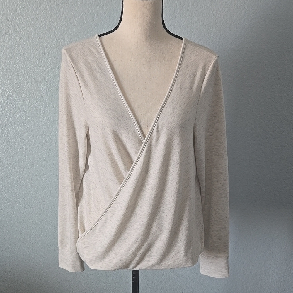 VICTORIA'S SECRET Heathered Gray V-Neck Faux Wrap Top Pullover Sz Medium